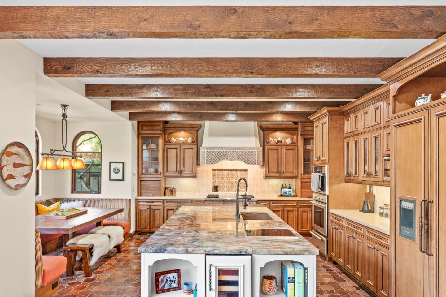 Detail Gallery Image 15 of 52 For 1208 Bernal Ave, Burlingame,  CA 94010 - 4 Beds | 5/1 Baths