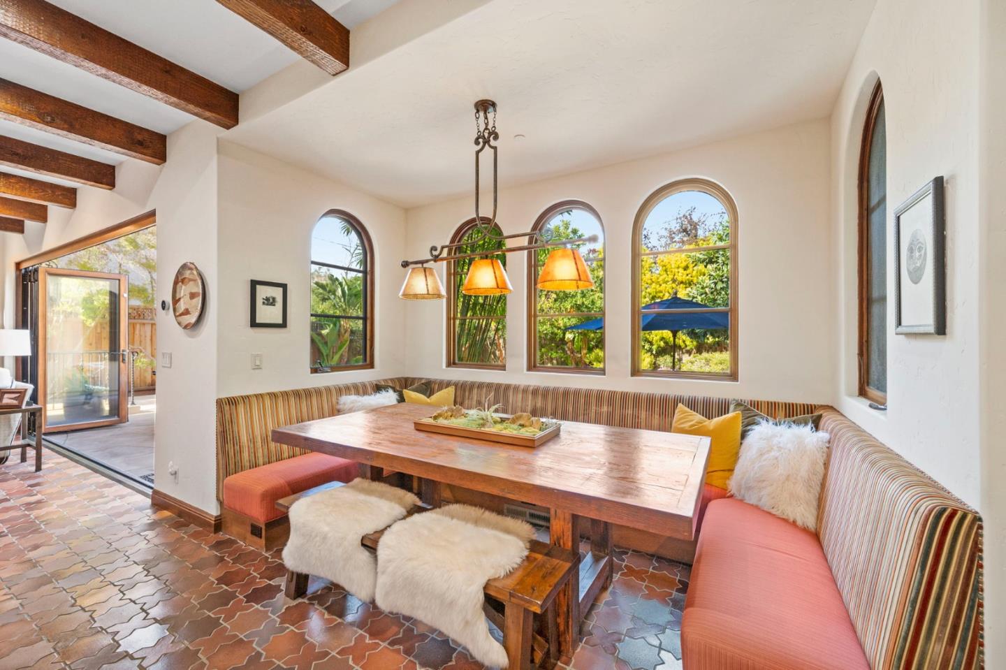 Detail Gallery Image 16 of 52 For 1208 Bernal Ave, Burlingame,  CA 94010 - 4 Beds | 5/1 Baths