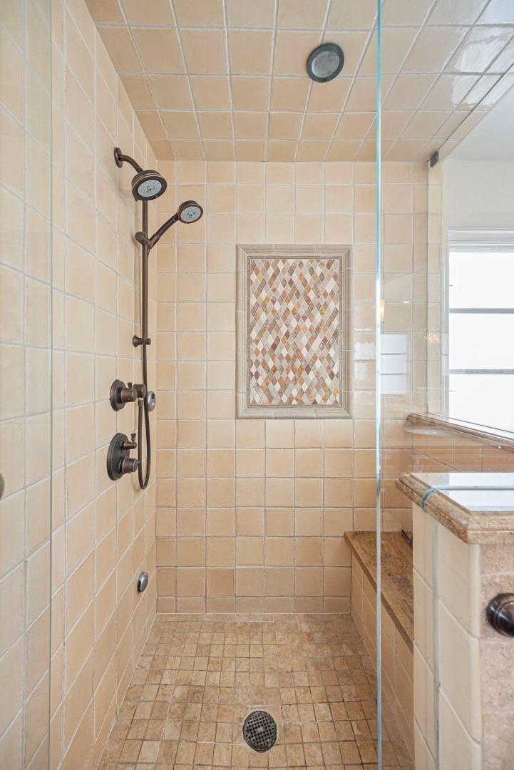 Detail Gallery Image 27 of 52 For 1208 Bernal Ave, Burlingame,  CA 94010 - 4 Beds | 5/1 Baths