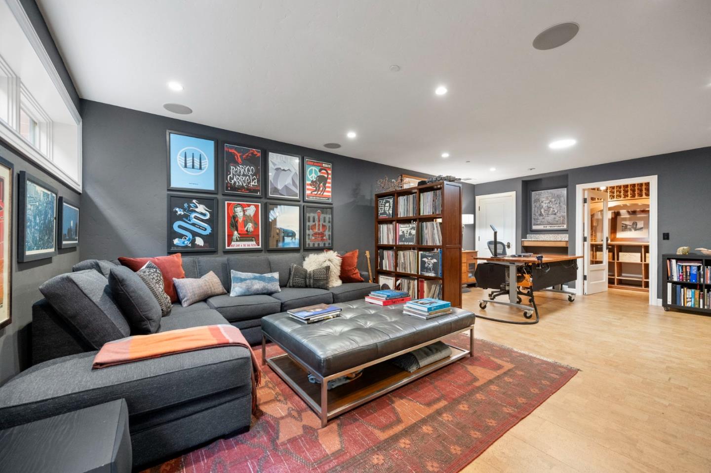 Detail Gallery Image 39 of 52 For 1208 Bernal Ave, Burlingame,  CA 94010 - 4 Beds | 5/1 Baths