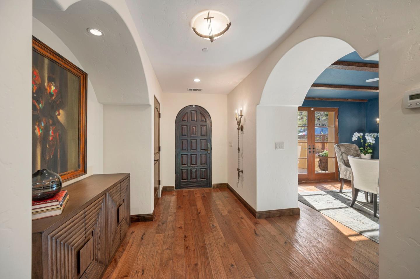 Detail Gallery Image 6 of 52 For 1208 Bernal Ave, Burlingame,  CA 94010 - 4 Beds | 5/1 Baths