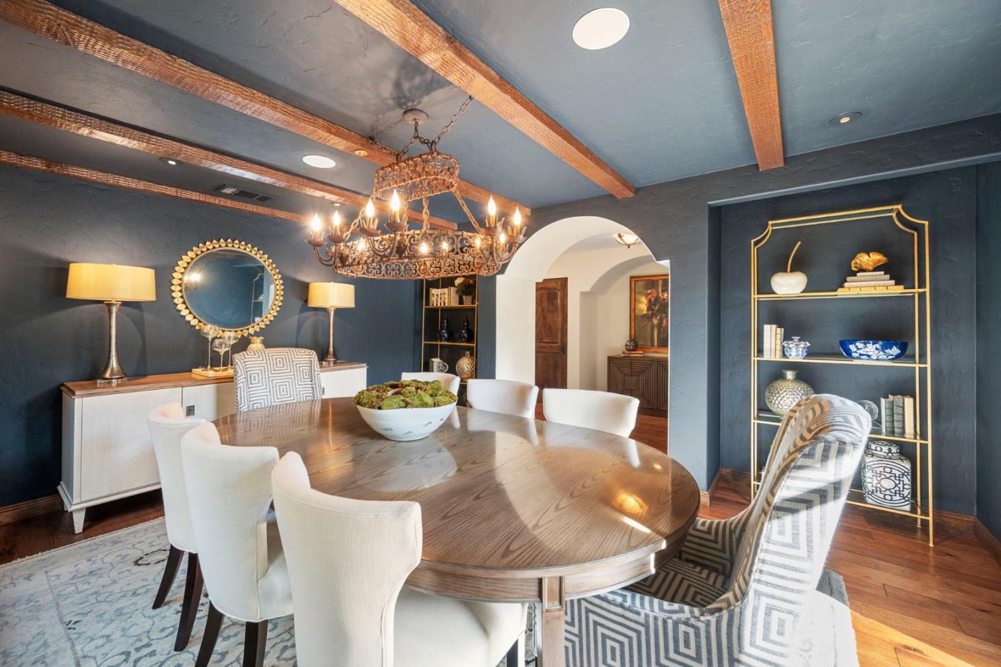 Detail Gallery Image 8 of 52 For 1208 Bernal Ave, Burlingame,  CA 94010 - 4 Beds | 5/1 Baths