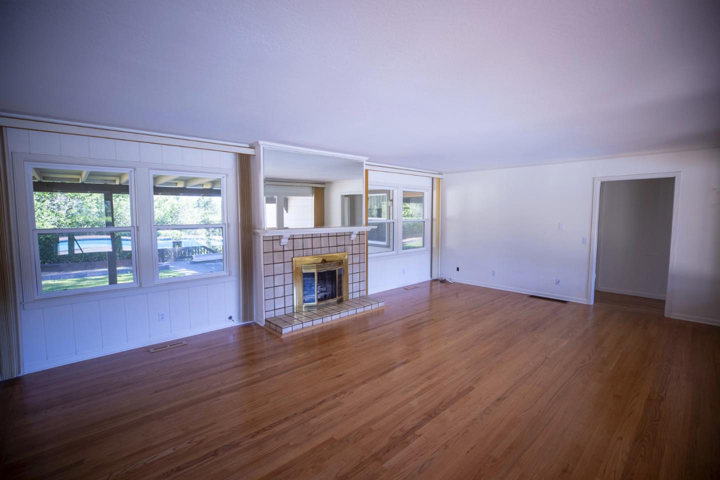 Detail Gallery Image 6 of 15 For 488 Knoll Dr, Los Altos,  CA 94024 - 3 Beds | 3 Baths