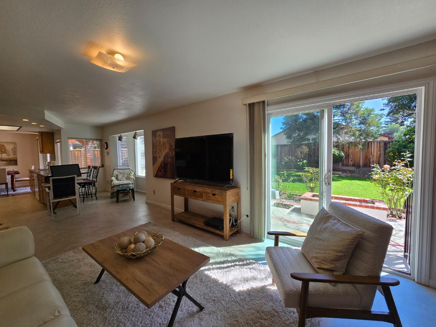 Detail Gallery Image 28 of 62 For 161 Hackamore Ln, Fremont,  CA 94539 - 4 Beds | 2/1 Baths