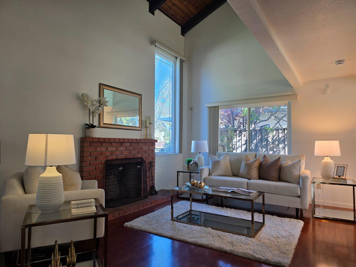 Detail Gallery Image 6 of 62 For 161 Hackamore Ln, Fremont,  CA 94539 - 4 Beds | 2/1 Baths