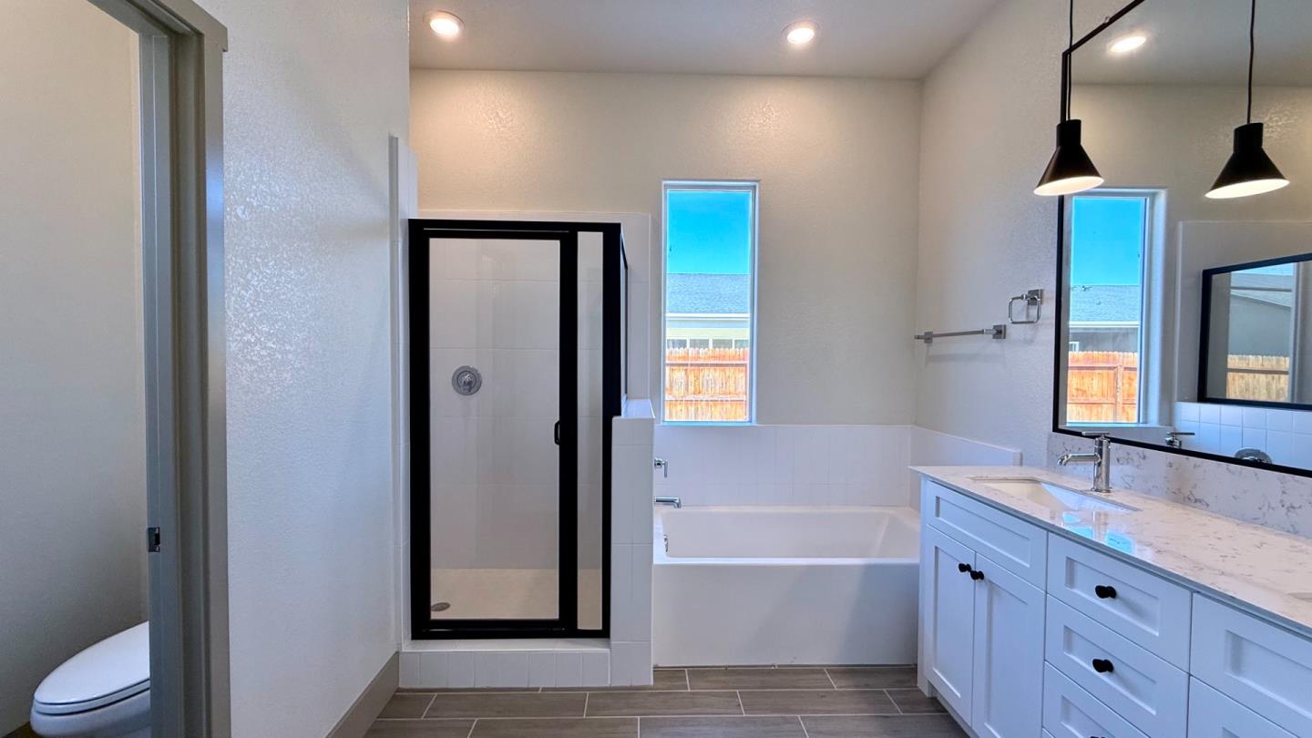 Detail Gallery Image 24 of 48 For 2475 Bastidas Dr, Merced,  CA 95340 - 3 Beds | 2 Baths