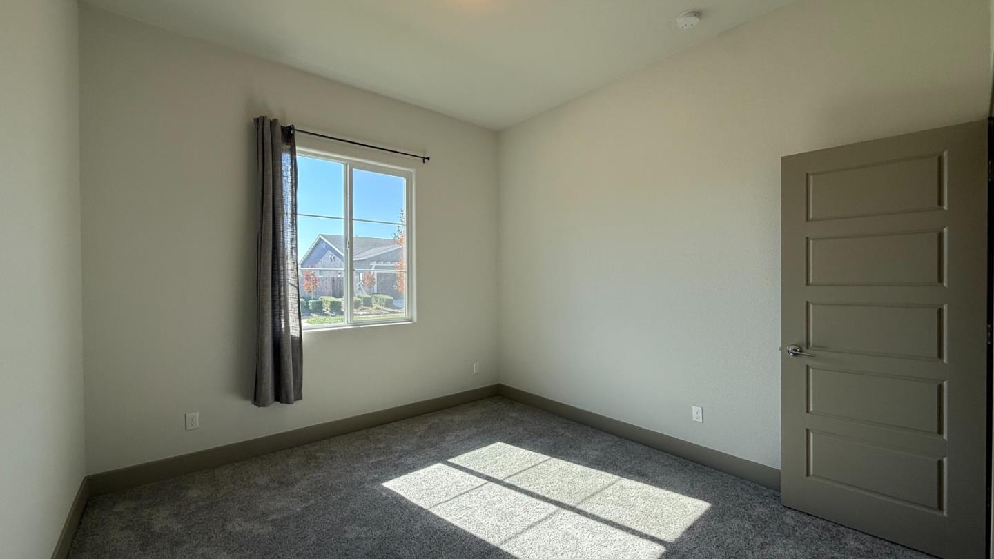 Detail Gallery Image 32 of 48 For 2475 Bastidas Dr, Merced,  CA 95340 - 3 Beds | 2 Baths