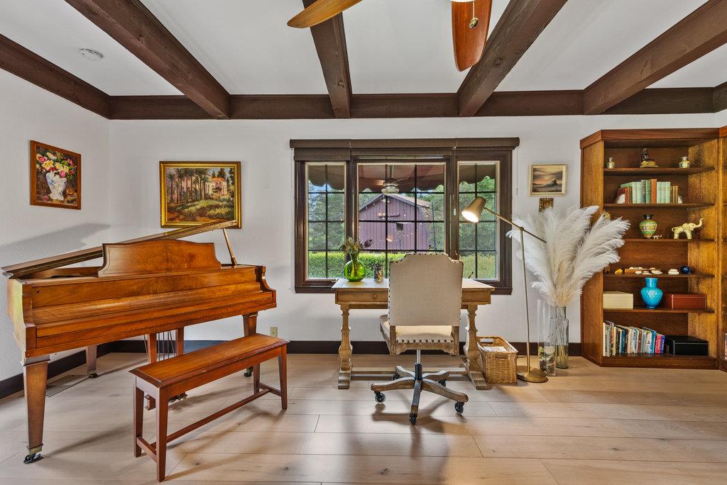 Detail Gallery Image 9 of 54 For 780 Calabasas Rd, Watsonville,  CA 95076 - 2 Beds | 2/1 Baths