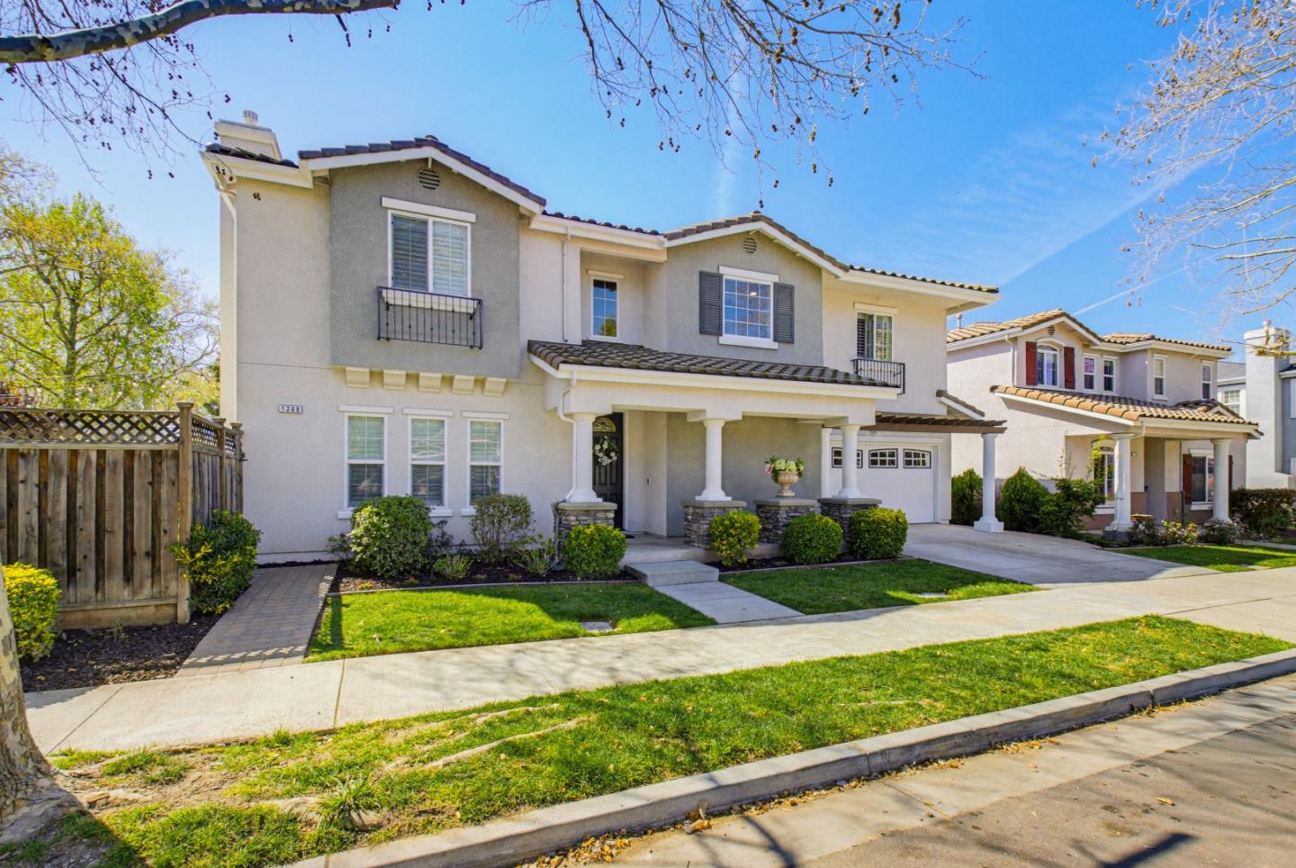 Detail Gallery Image 8 of 64 For 1269 Delmas, San Jose,  CA 95125 - 4 Beds | 2/1 Baths