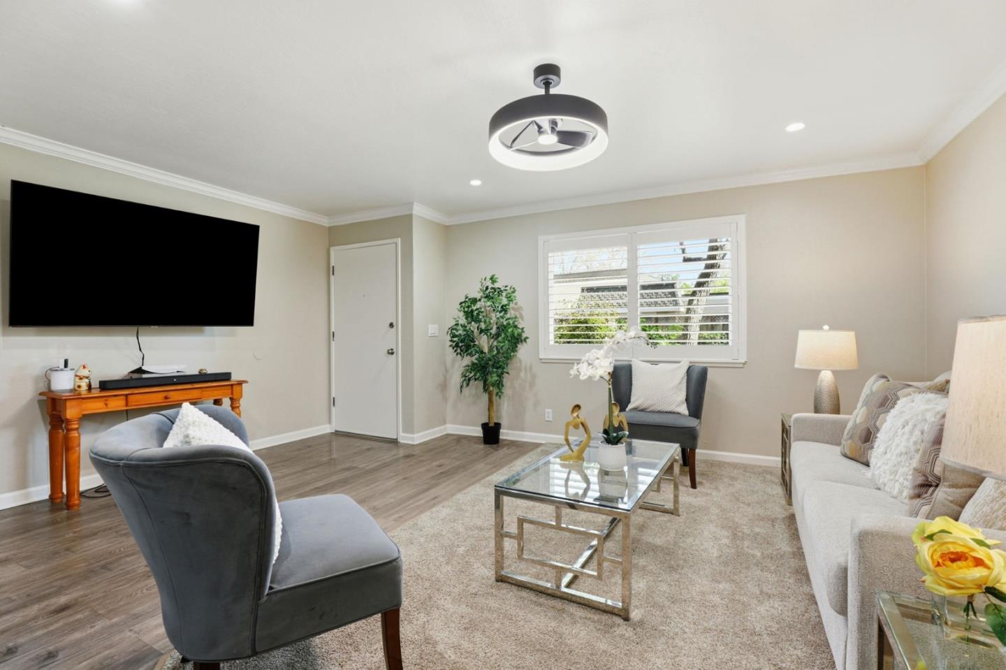 Detail Gallery Image 8 of 30 For 7124 Coral Gables Cir, San Jose,  CA 95139 - 3 Beds | 2 Baths