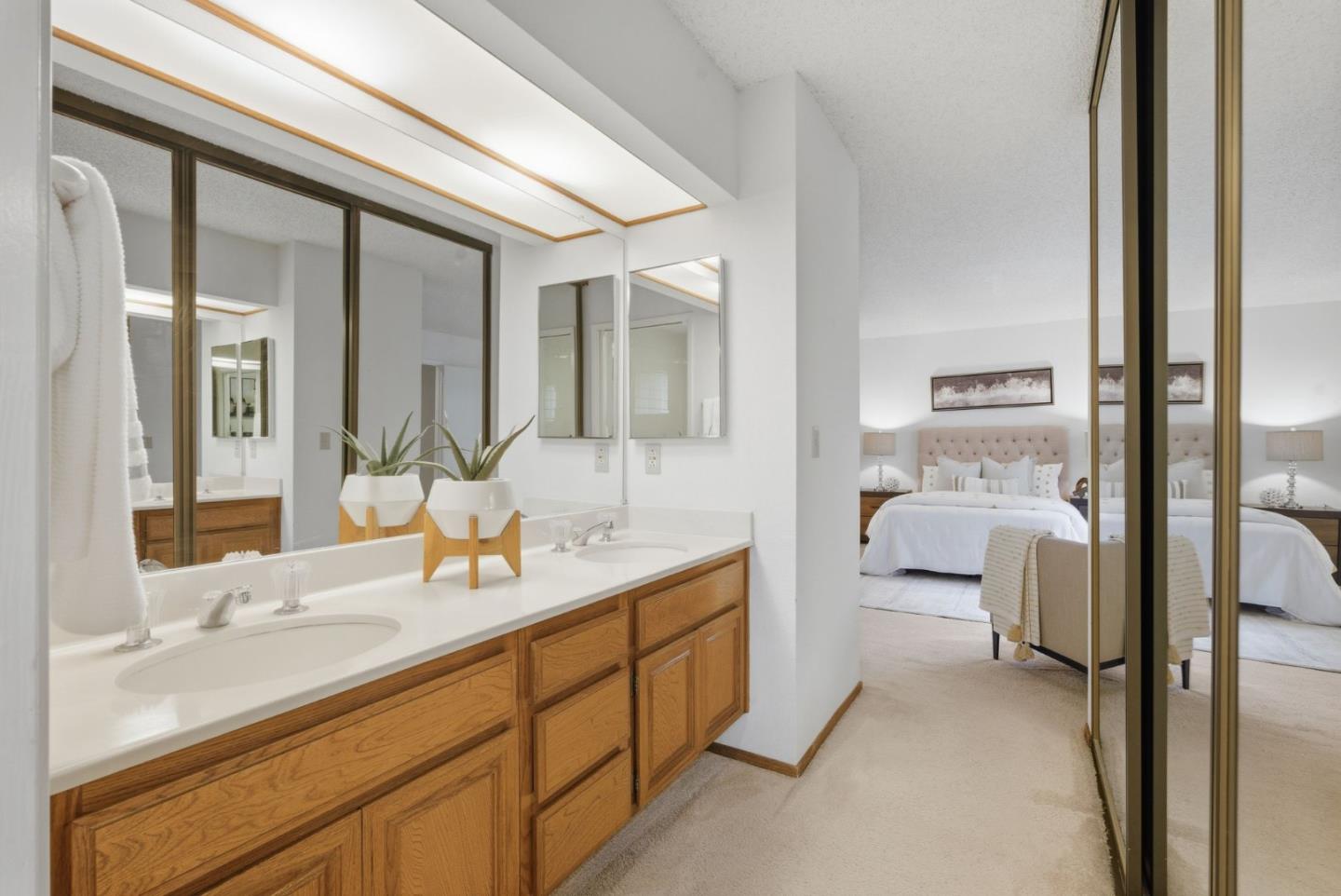 Detail Gallery Image 26 of 37 For 17 Azalea Ln, San Carlos,  CA 94070 - 2 Beds | 2 Baths