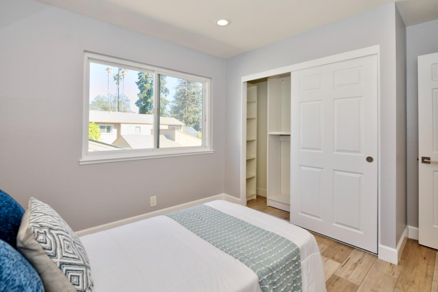 Detail Gallery Image 25 of 47 For 1048 Whitebick Dr, San Jose,  CA 95129 - 3 Beds | 2/1 Baths