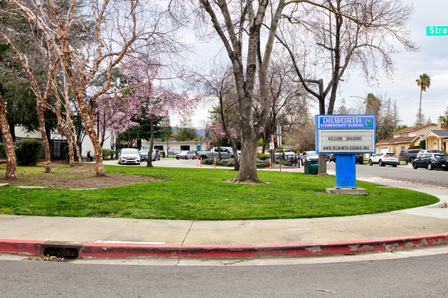 Detail Gallery Image 45 of 47 For 1048 Whitebick Dr, San Jose,  CA 95129 - 3 Beds | 2/1 Baths