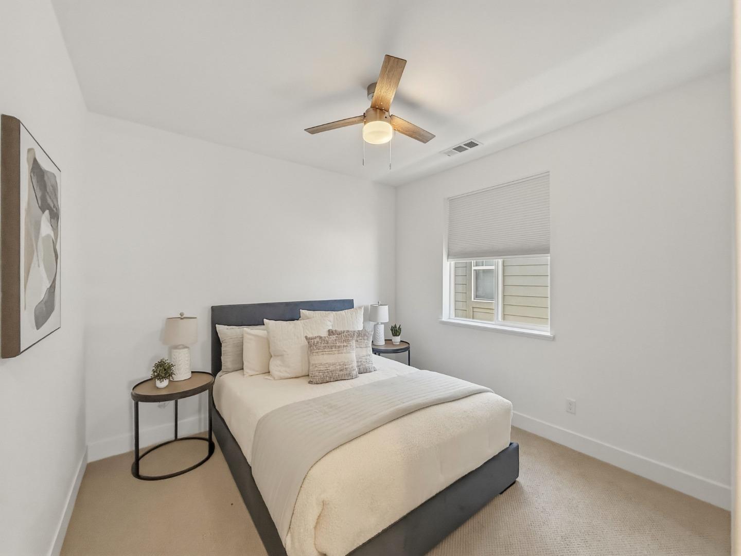 Detail Gallery Image 29 of 46 For 282 Wharf Terrace Cir, Marina,  CA 93933 - 3 Beds | 2/1 Baths