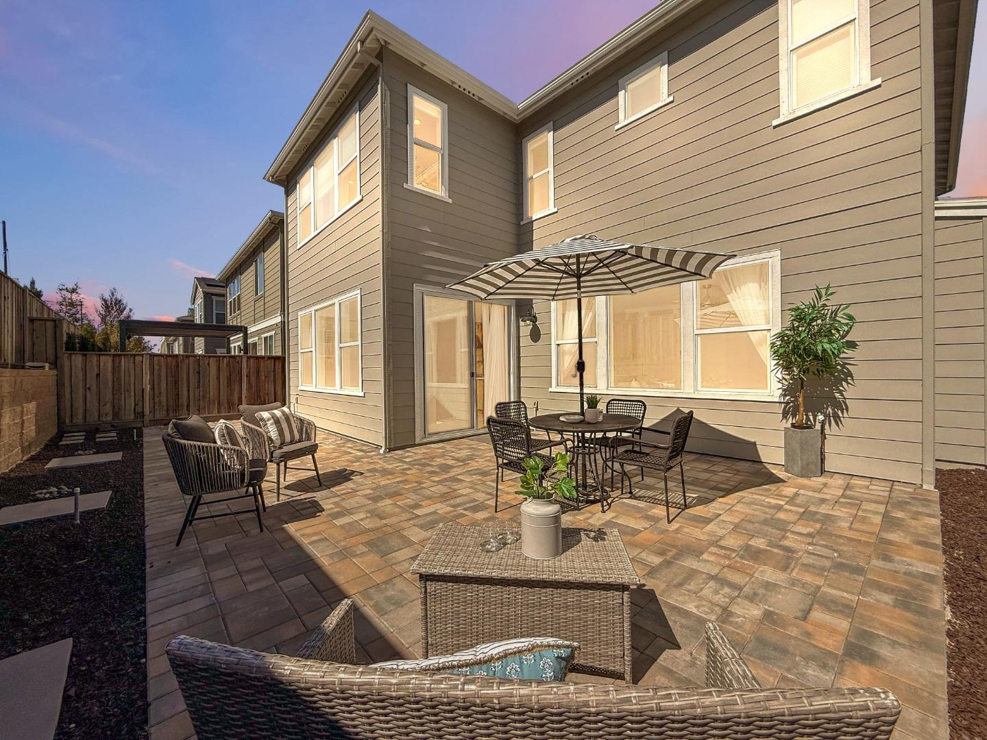 Detail Gallery Image 45 of 46 For 282 Wharf Terrace Cir, Marina,  CA 93933 - 3 Beds | 2/1 Baths