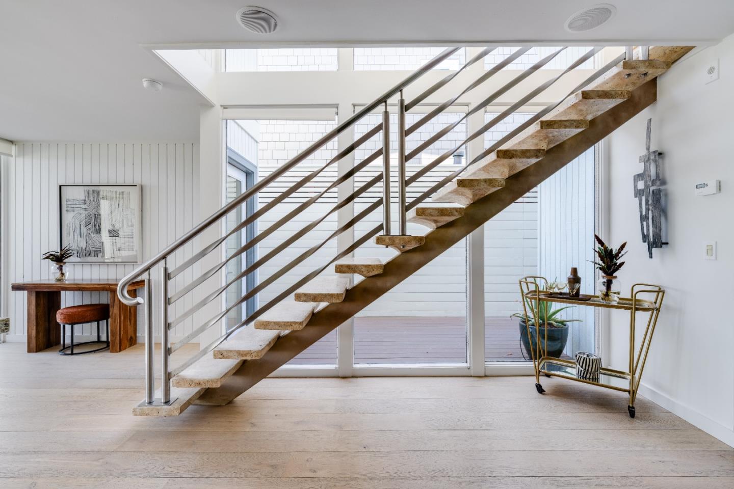 Detail Gallery Image 27 of 62 For 9 Rockview Dr, Santa Cruz,  CA 95062 - 4 Beds | 3 Baths