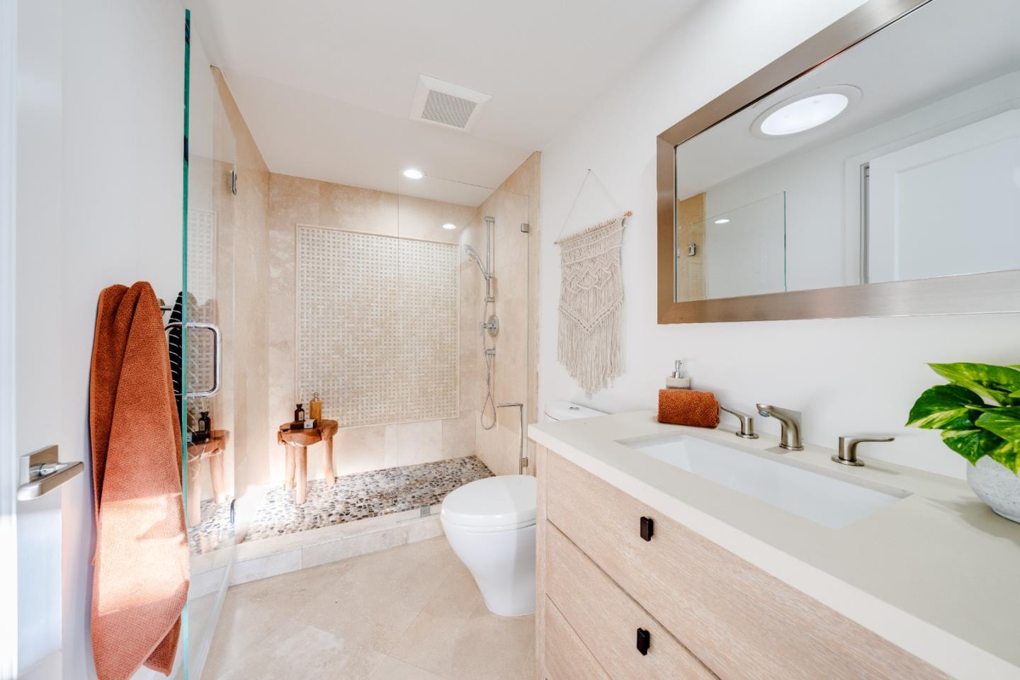 Detail Gallery Image 46 of 62 For 9 Rockview Dr, Santa Cruz,  CA 95062 - 4 Beds | 3 Baths