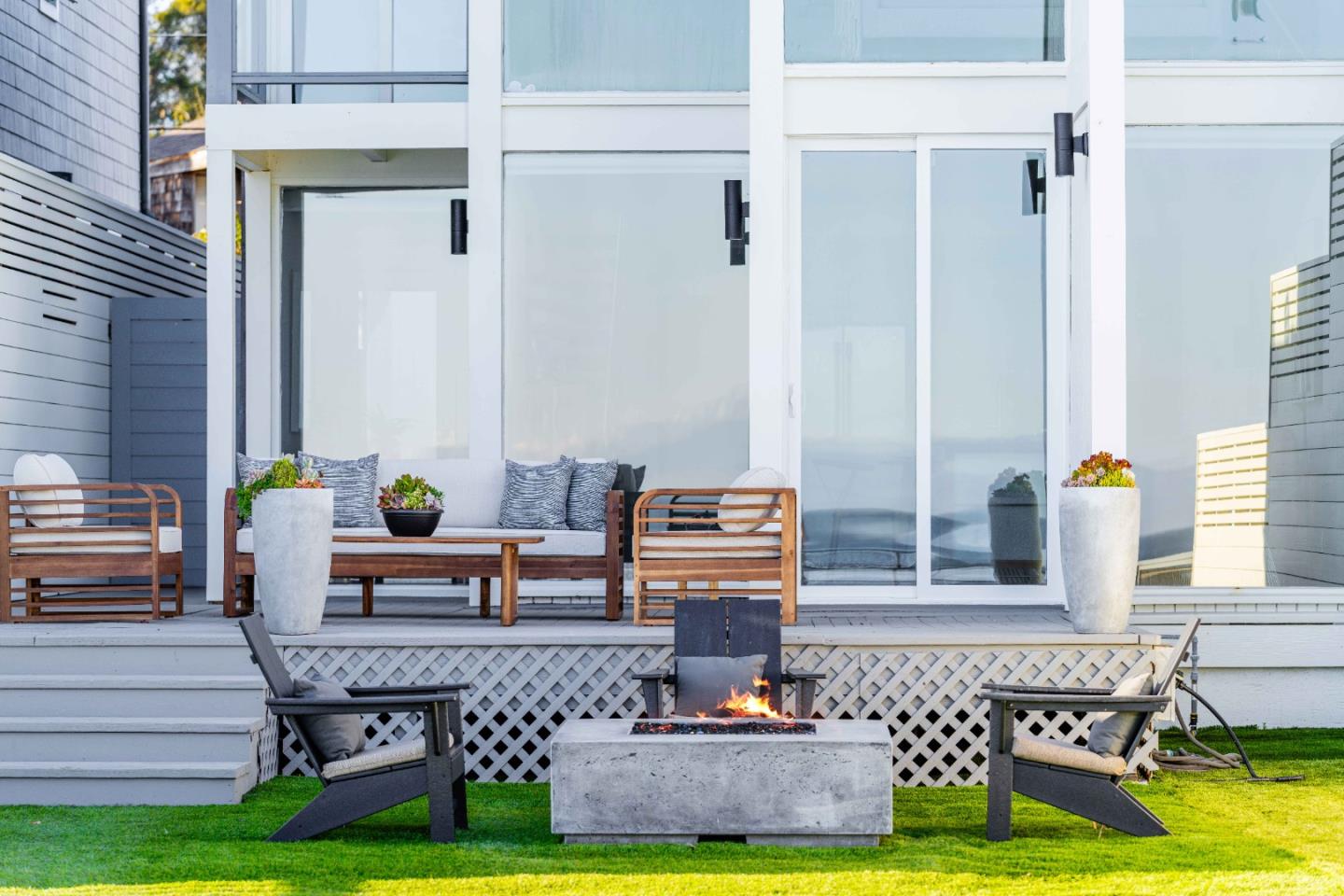 Detail Gallery Image 53 of 62 For 9 Rockview Dr, Santa Cruz,  CA 95062 - 4 Beds | 3 Baths