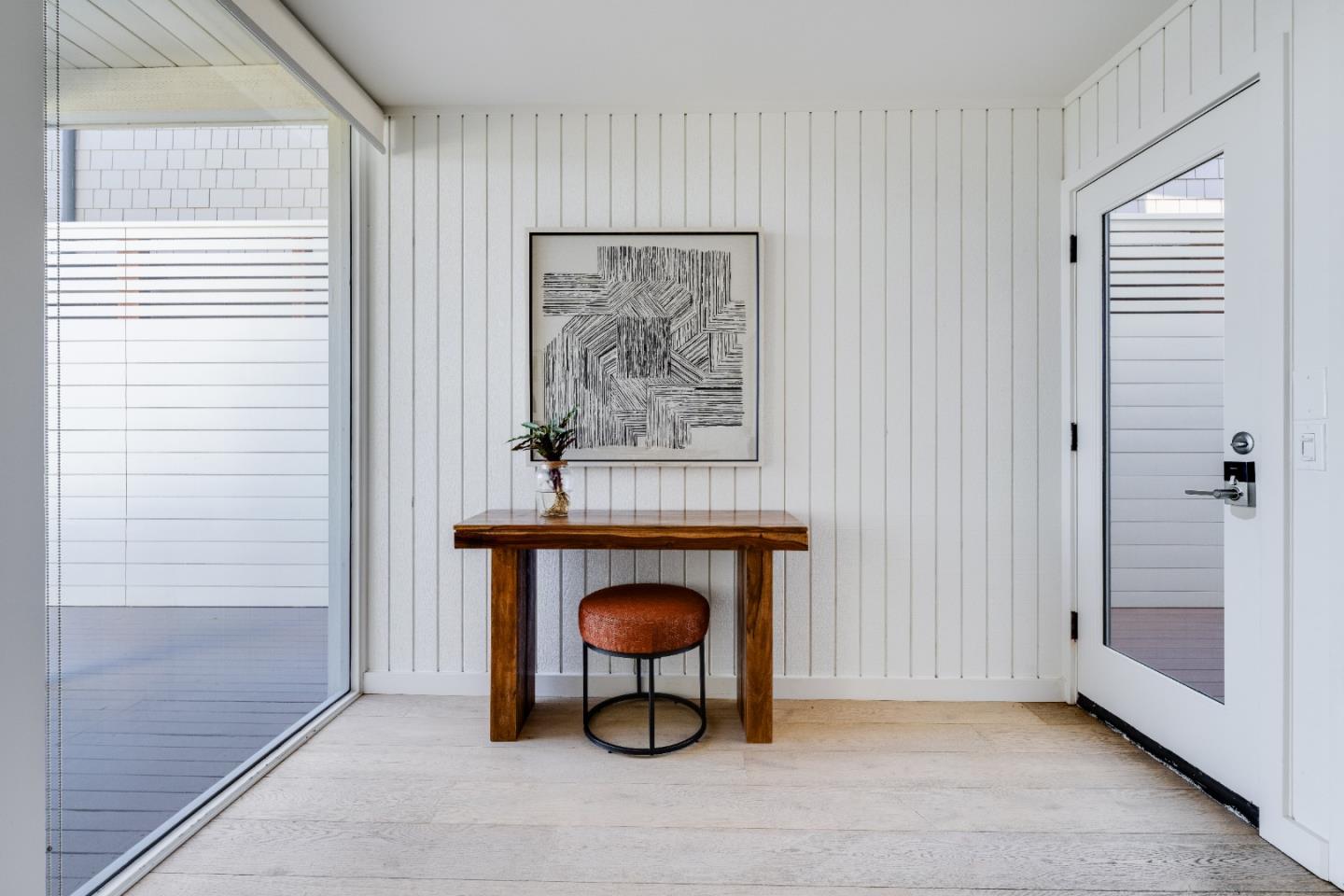 Detail Gallery Image 6 of 62 For 9 Rockview Dr, Santa Cruz,  CA 95062 - 4 Beds | 3 Baths