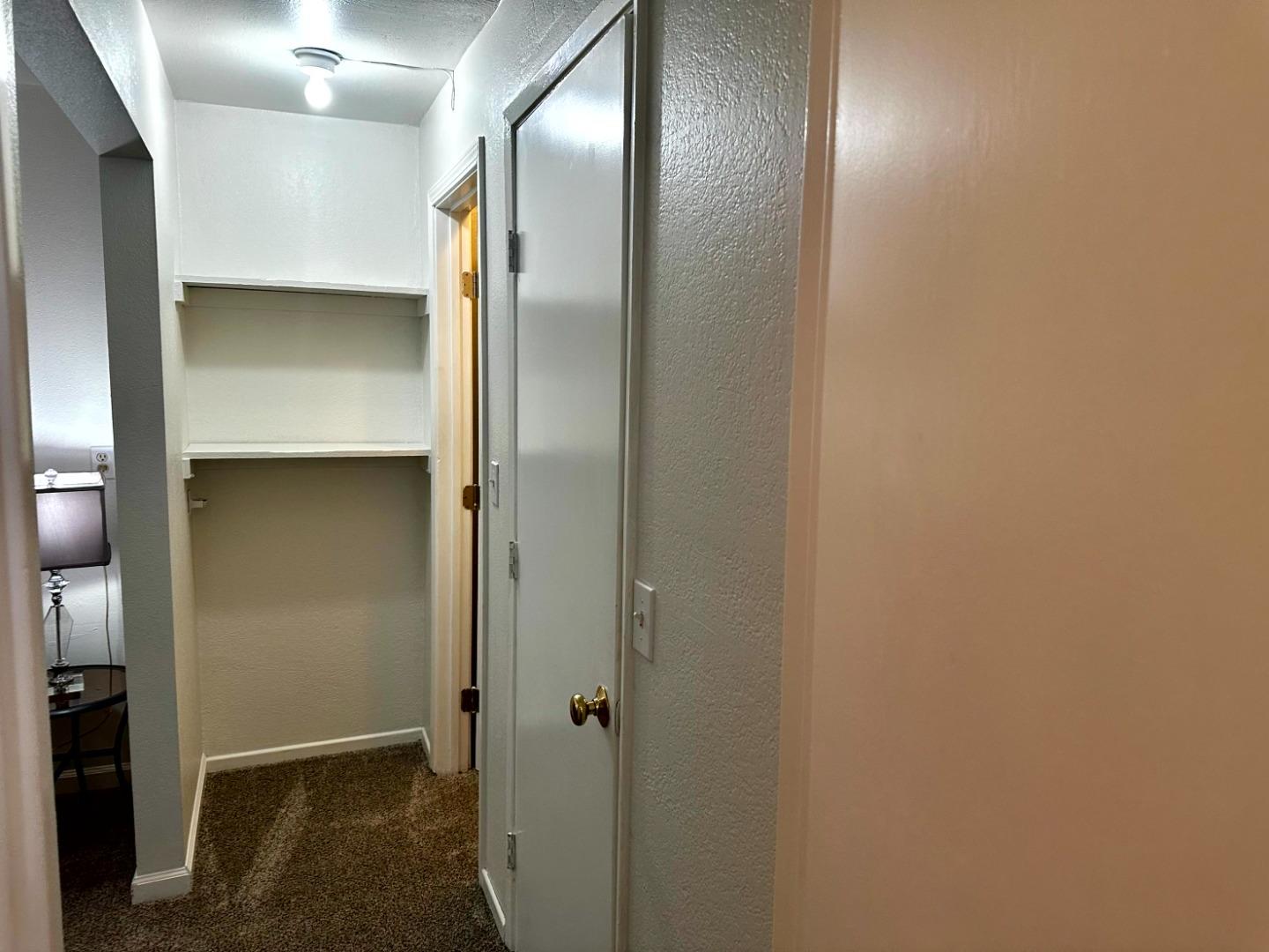 Detail Gallery Image 10 of 14 For 1354 N Main St a,  Salinas,  CA 93906 - 1 Beds | 1 Baths