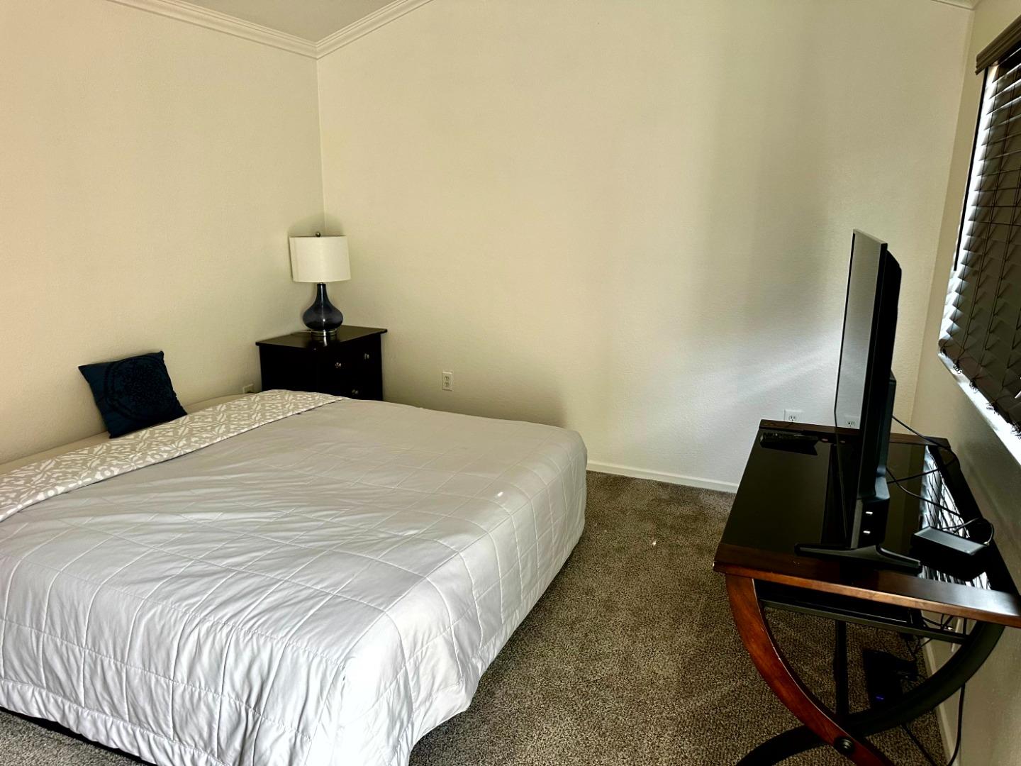 Detail Gallery Image 7 of 14 For 1354 N Main St a,  Salinas,  CA 93906 - 1 Beds | 1 Baths