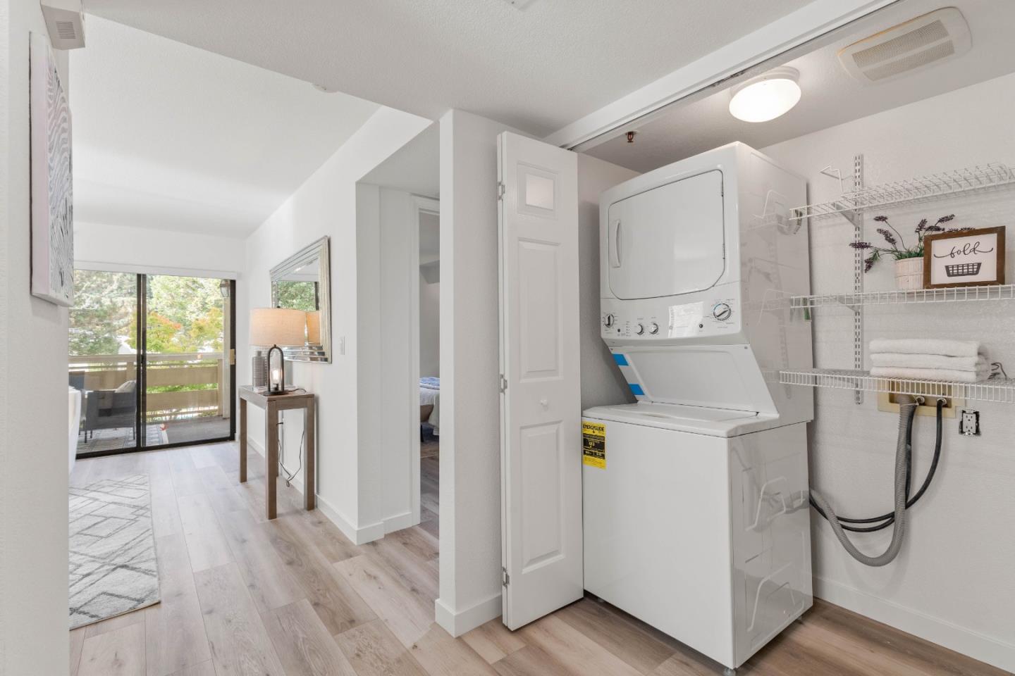 Detail Gallery Image 16 of 42 For 576 W Parr Ave #1,  Los Gatos,  CA 95032 - 2 Beds | 1 Baths