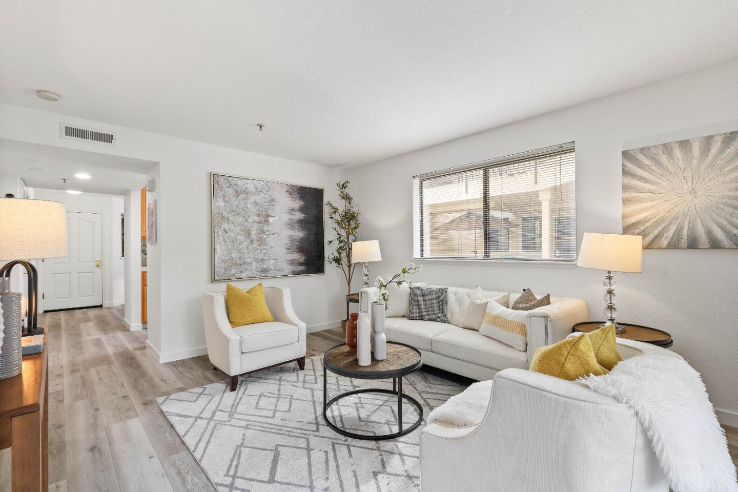 Detail Gallery Image 18 of 42 For 576 W Parr Ave #1,  Los Gatos,  CA 95032 - 2 Beds | 1 Baths