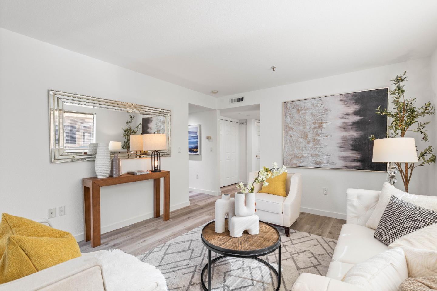 Detail Gallery Image 19 of 42 For 576 W Parr Ave #1,  Los Gatos,  CA 95032 - 2 Beds | 1 Baths