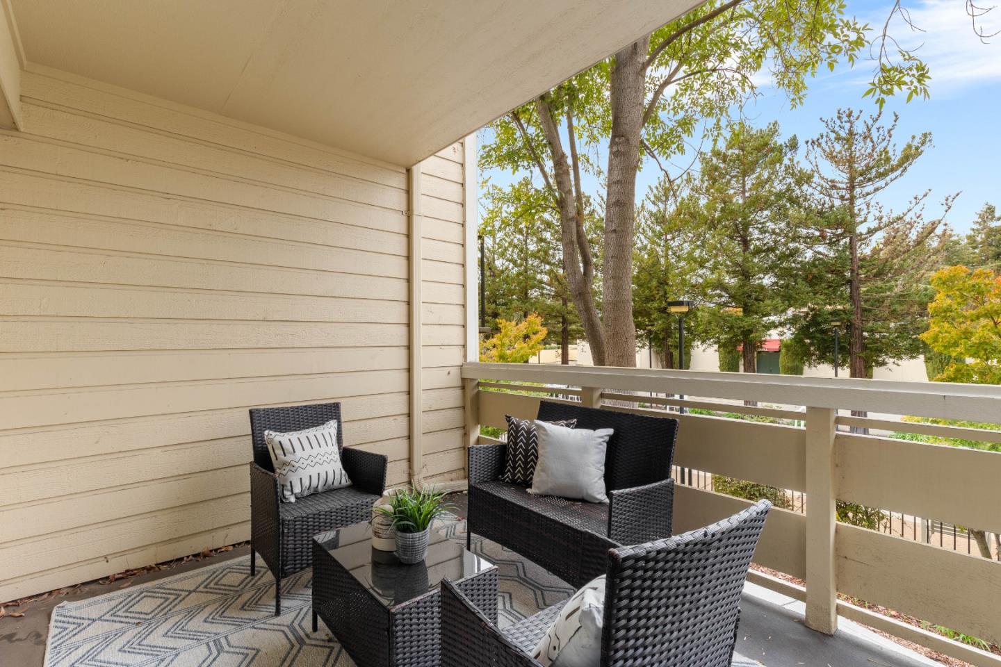 Detail Gallery Image 24 of 42 For 576 W Parr Ave #1,  Los Gatos,  CA 95032 - 2 Beds | 1 Baths