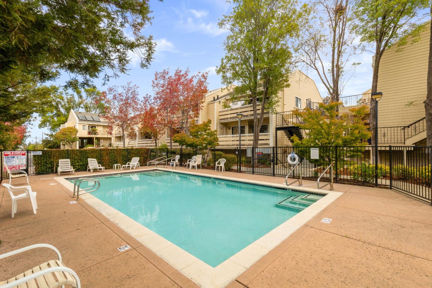 Detail Gallery Image 29 of 42 For 576 W Parr Ave #1,  Los Gatos,  CA 95032 - 2 Beds | 1 Baths