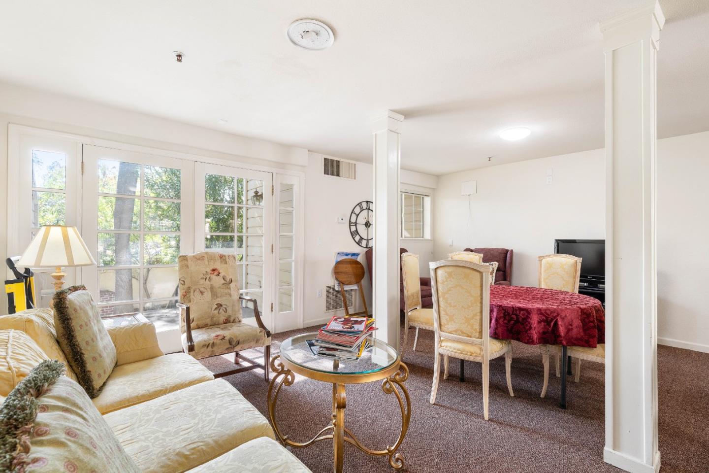 Detail Gallery Image 38 of 42 For 576 W Parr Ave #1,  Los Gatos,  CA 95032 - 2 Beds | 1 Baths