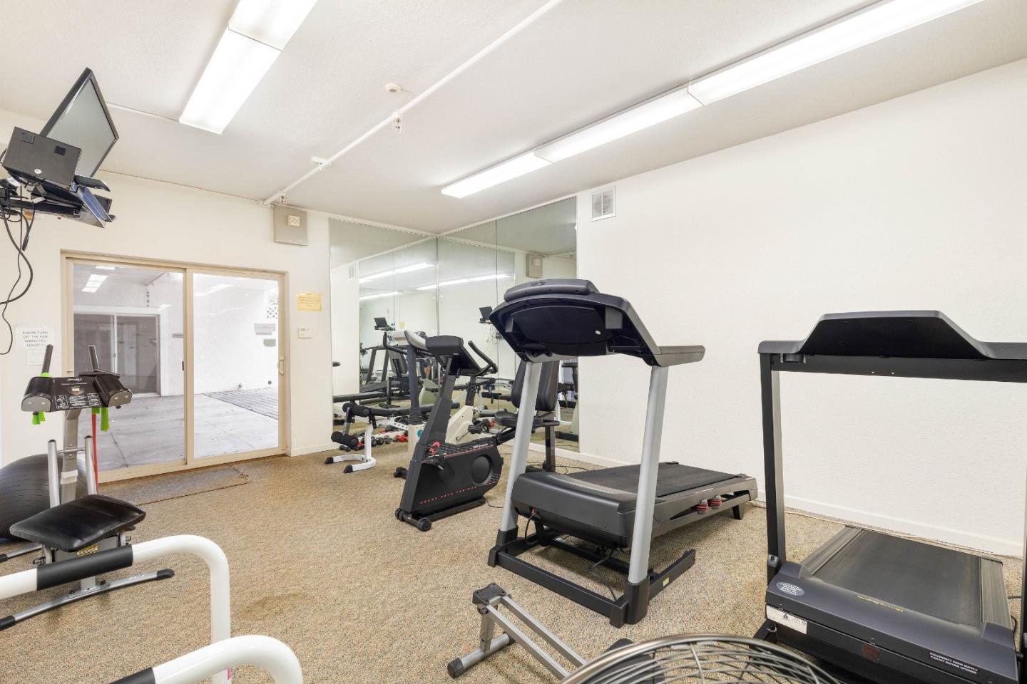 Detail Gallery Image 42 of 42 For 576 W Parr Ave #1,  Los Gatos,  CA 95032 - 2 Beds | 1 Baths