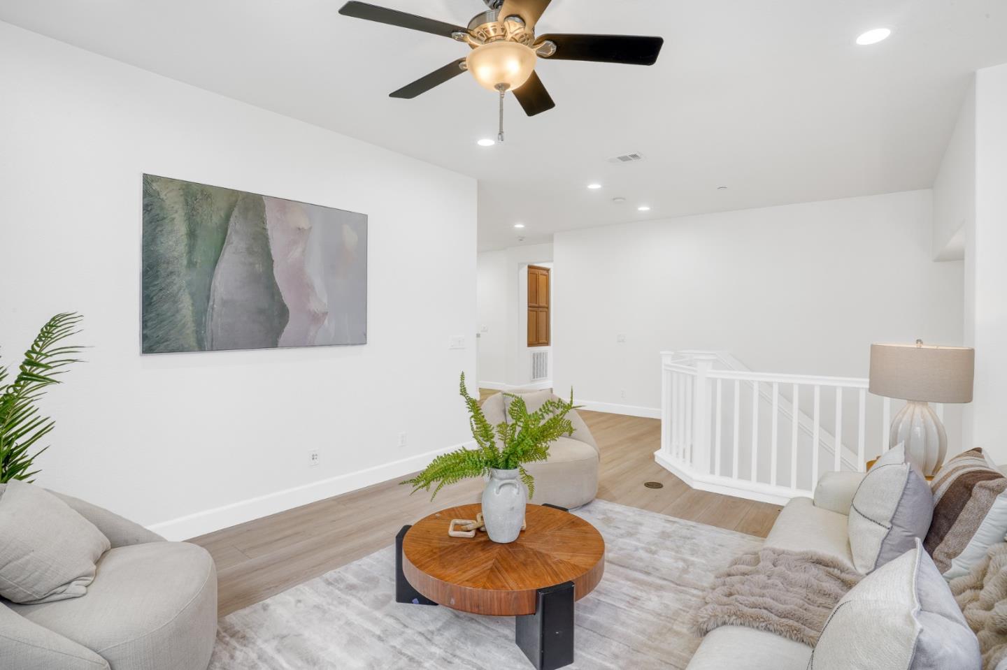 Detail Gallery Image 6 of 35 For 36083 Soapberry Cmn #12,  Fremont,  CA 94536 - 3 Beds | 2/1 Baths