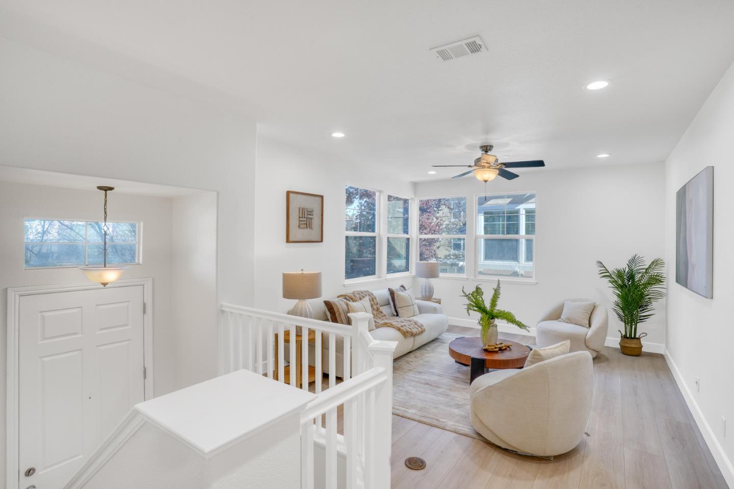 Detail Gallery Image 7 of 35 For 36083 Soapberry Cmn #12,  Fremont,  CA 94536 - 3 Beds | 2/1 Baths