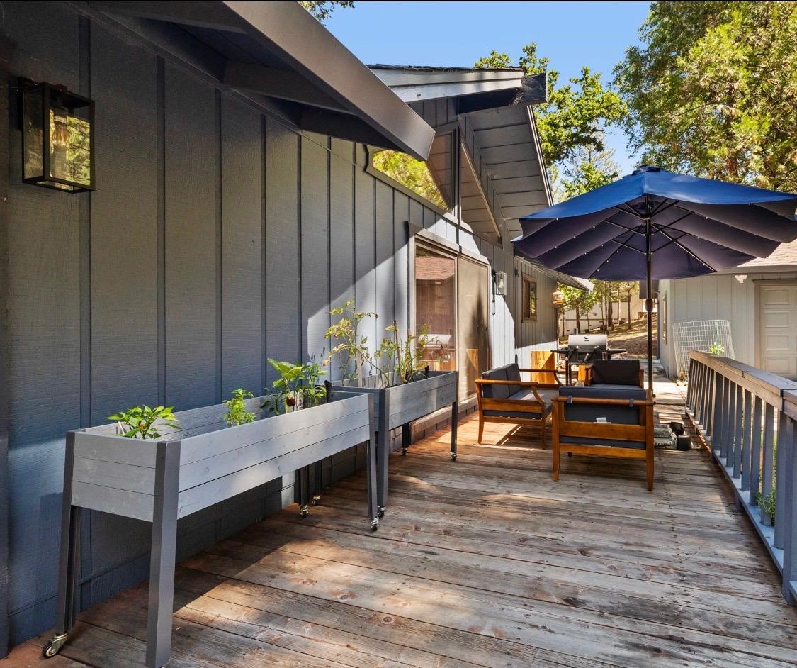 Detail Gallery Image 16 of 22 For 19271 Pine Mountain Dr, Groveland,  CA 95321 - 3 Beds | 2 Baths