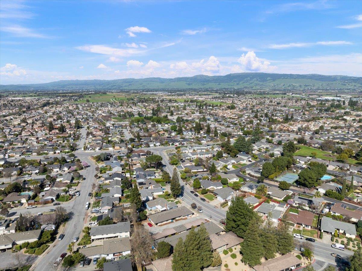 Detail Gallery Image 18 of 20 For 8275 Westwood Dr, Gilroy,  CA 95020 - – Beds | – Baths