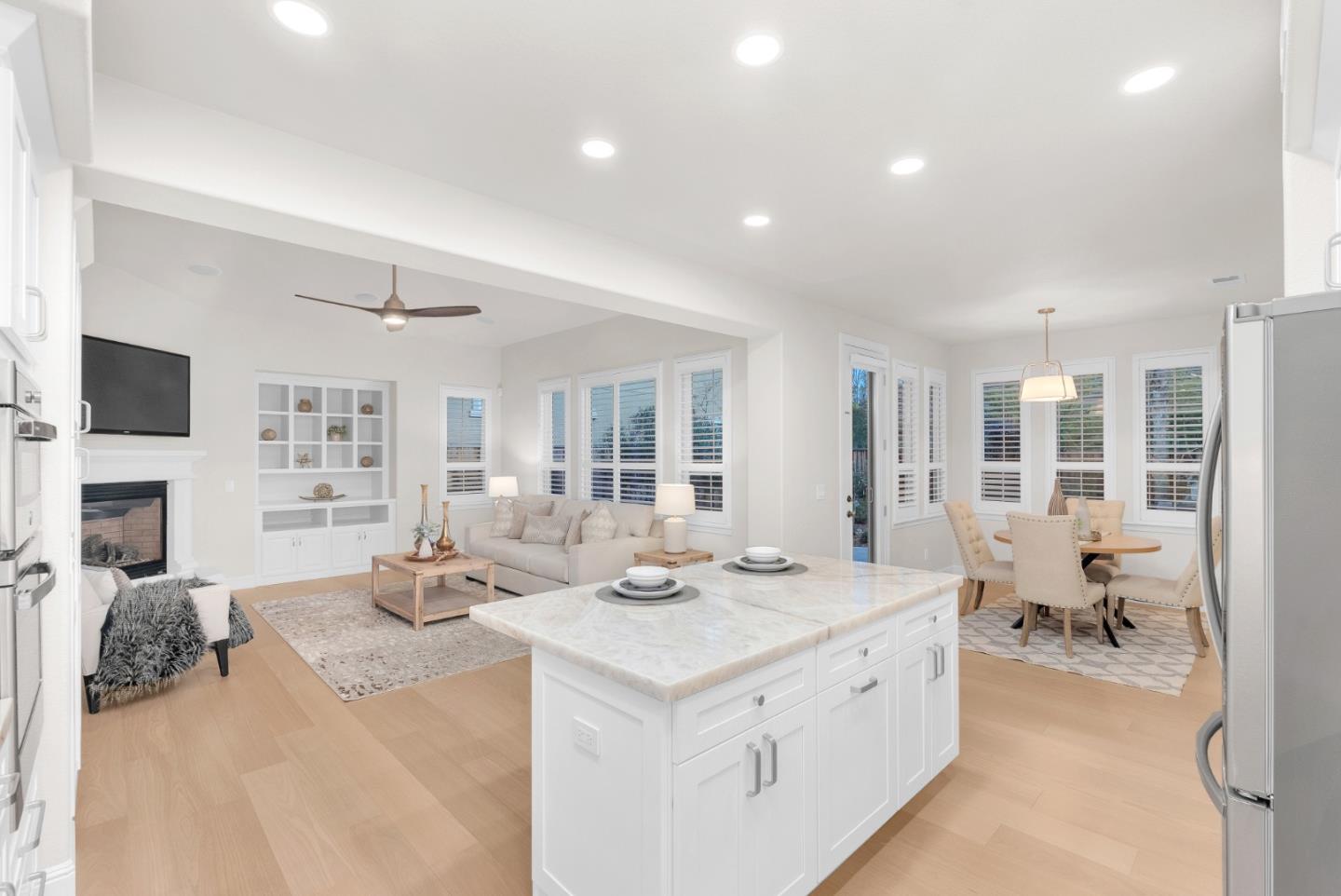 Detail Gallery Image 10 of 43 For 1680 Espana Way, Morgan Hill,  CA 95037 - 4 Beds | 3 Baths