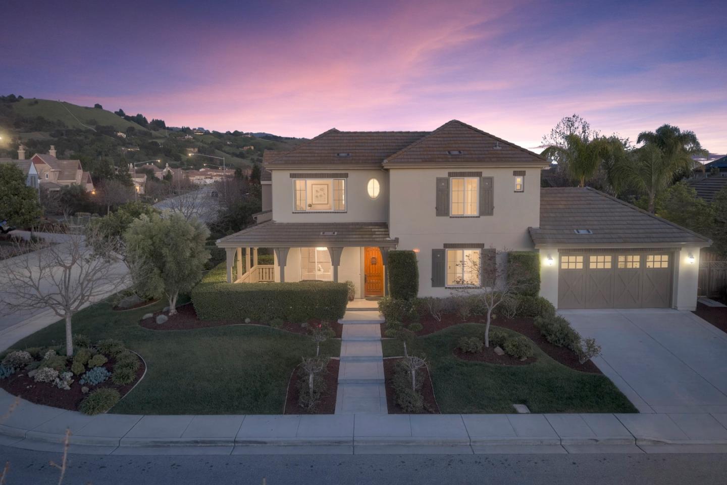 Detail Gallery Image 33 of 43 For 1680 Espana Way, Morgan Hill,  CA 95037 - 4 Beds | 3 Baths