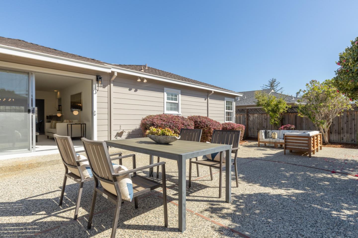 Detail Gallery Image 30 of 33 For 41 Maple Way, San Carlos,  CA 94070 - 3 Beds | 2 Baths