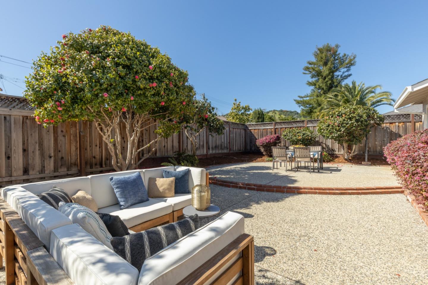 Detail Gallery Image 31 of 33 For 41 Maple Way, San Carlos,  CA 94070 - 3 Beds | 2 Baths