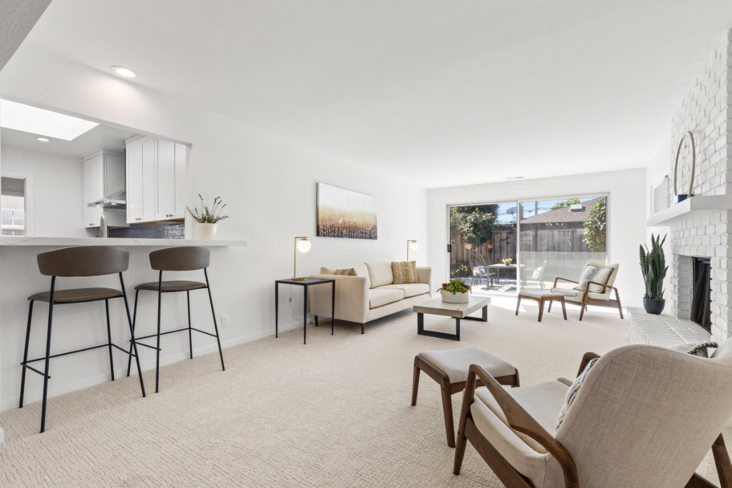 Detail Gallery Image 9 of 33 For 41 Maple Way, San Carlos,  CA 94070 - 3 Beds | 2 Baths