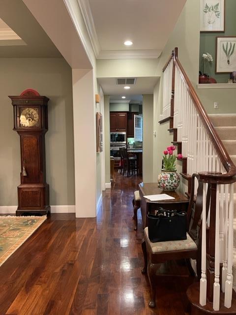 Detail Gallery Image 11 of 29 For 842 Waverley St, Palo Alto,  CA 94301 - 2 Beds | 2/1 Baths