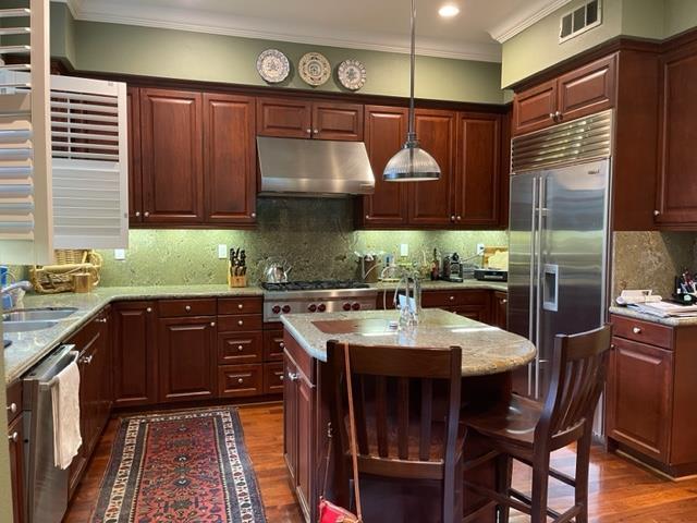 Detail Gallery Image 14 of 29 For 842 Waverley St, Palo Alto,  CA 94301 - 2 Beds | 2/1 Baths