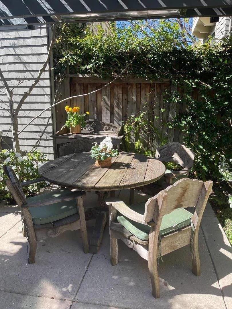 Detail Gallery Image 20 of 29 For 842 Waverley St, Palo Alto,  CA 94301 - 2 Beds | 2/1 Baths