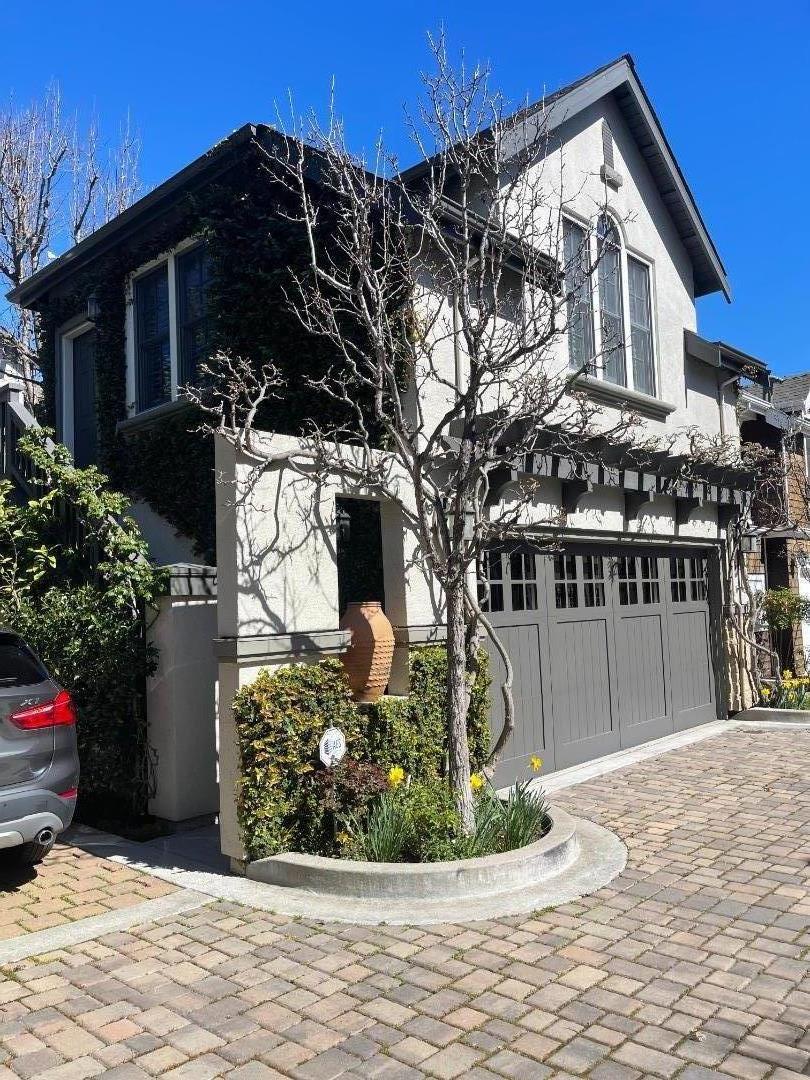 Detail Gallery Image 29 of 29 For 842 Waverley St, Palo Alto,  CA 94301 - 2 Beds | 2/1 Baths