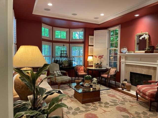 Detail Gallery Image 6 of 29 For 842 Waverley St, Palo Alto,  CA 94301 - 2 Beds | 2/1 Baths