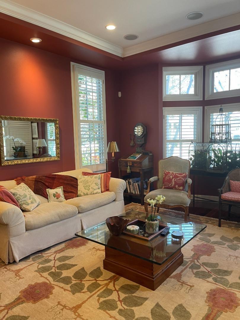 Detail Gallery Image 7 of 29 For 842 Waverley St, Palo Alto,  CA 94301 - 2 Beds | 2/1 Baths