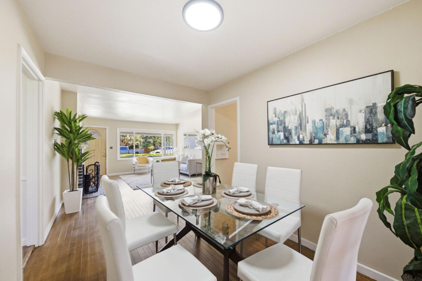 Detail Gallery Image 12 of 68 For 1537 Cypress Ave, San Mateo,  CA 94401 - 4 Beds | 2 Baths
