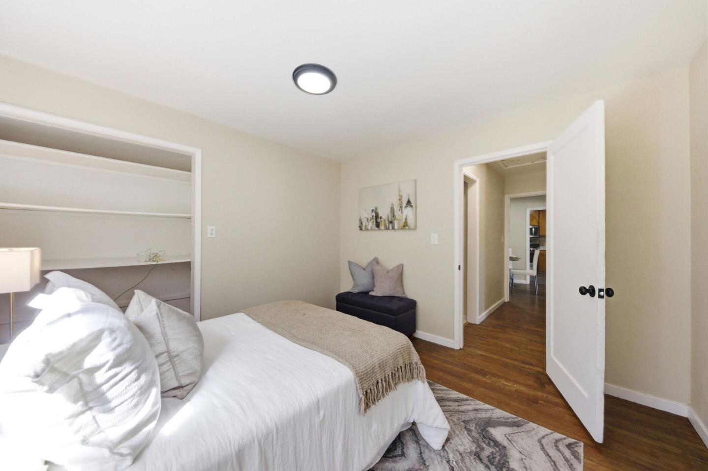 Detail Gallery Image 33 of 68 For 1537 Cypress Ave, San Mateo,  CA 94401 - 4 Beds | 2 Baths