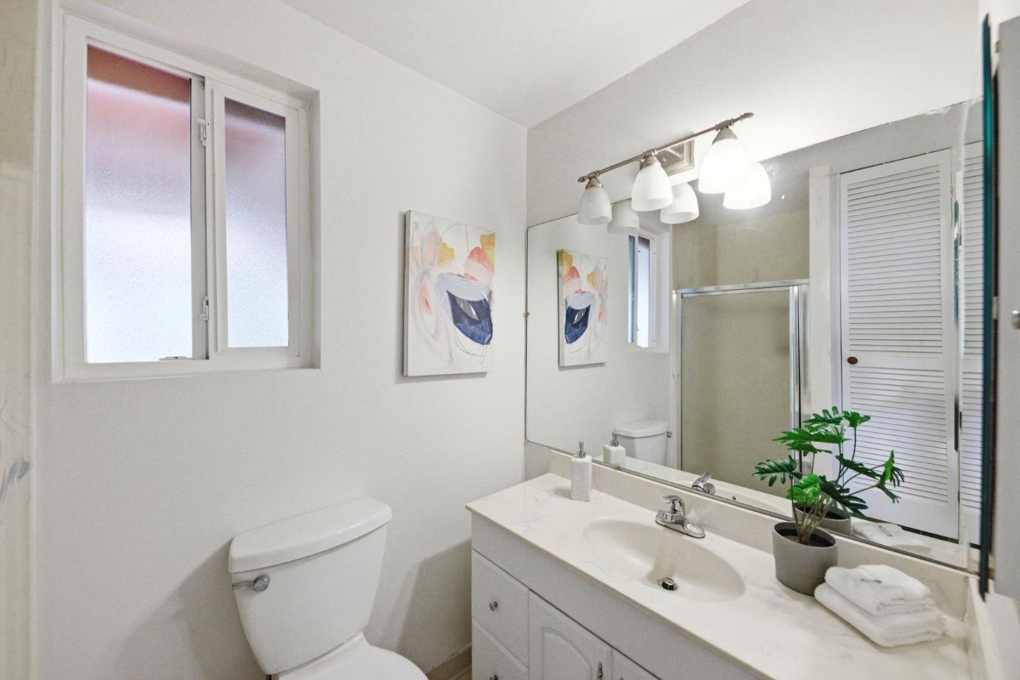 Detail Gallery Image 43 of 68 For 1537 Cypress Ave, San Mateo,  CA 94401 - 4 Beds | 2 Baths